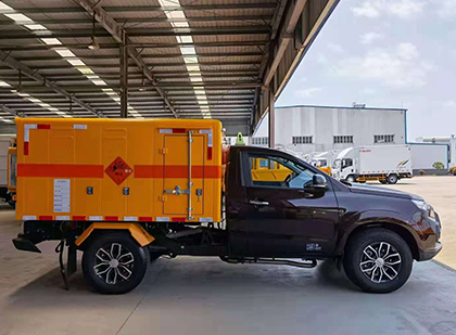 日照爆破器材运输车